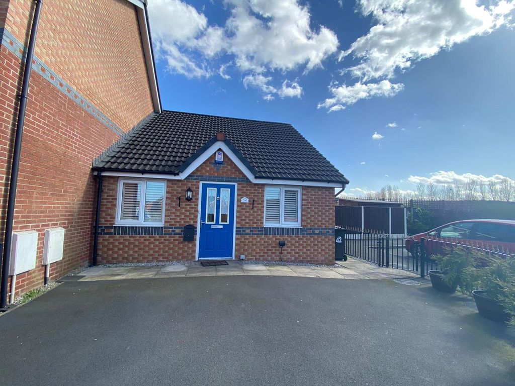 Property photo 1 of 10