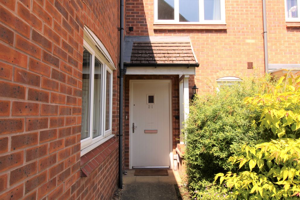 Property photo 2 of 19