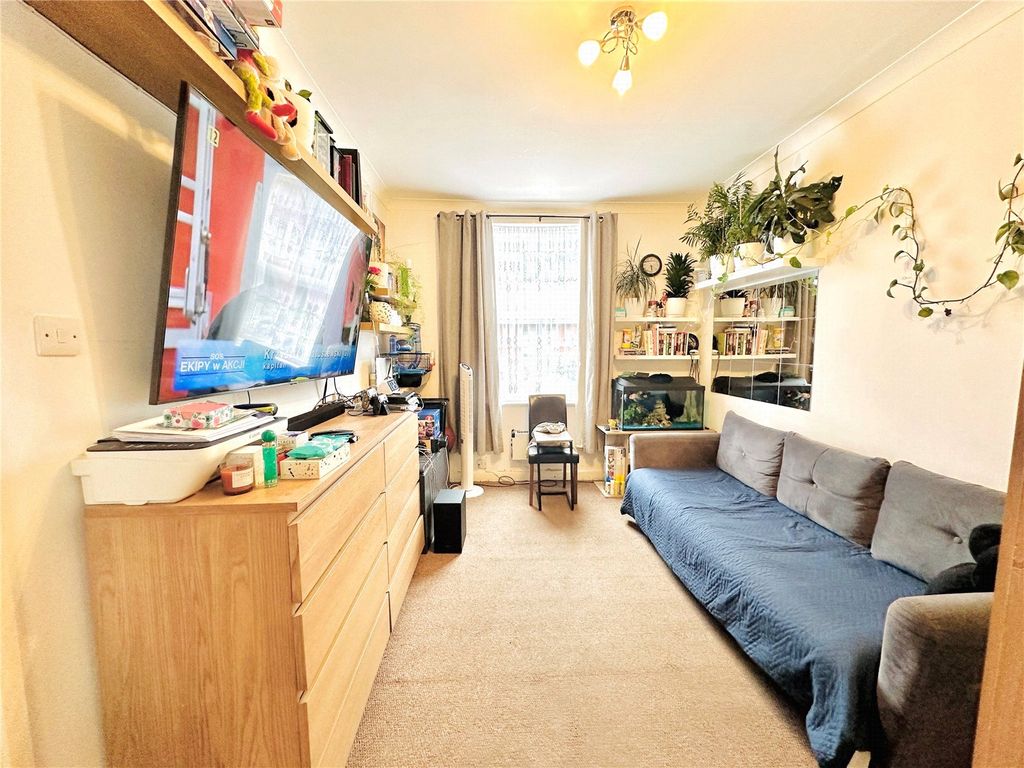 Property photo 3 of 11 Picture No. 11