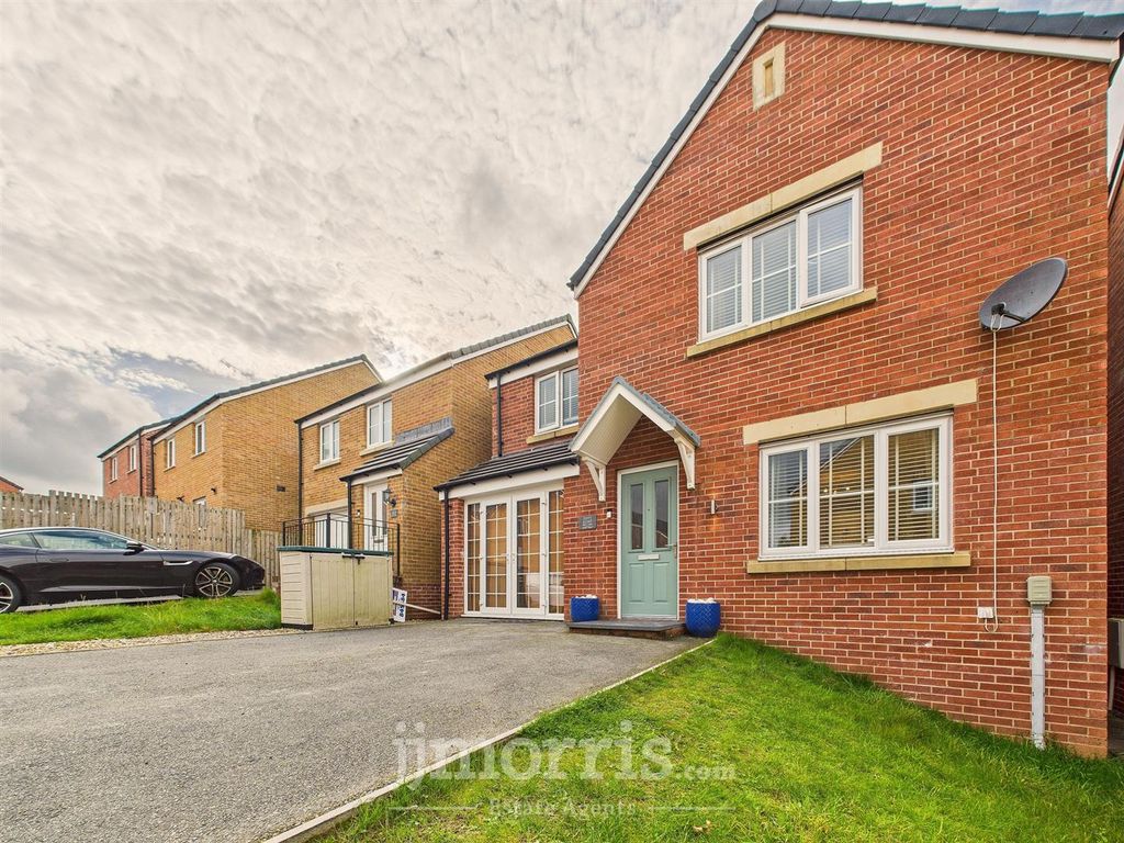 Property photo 3 of 28 Cam02878G0-Pr0087-Still034.Jpg