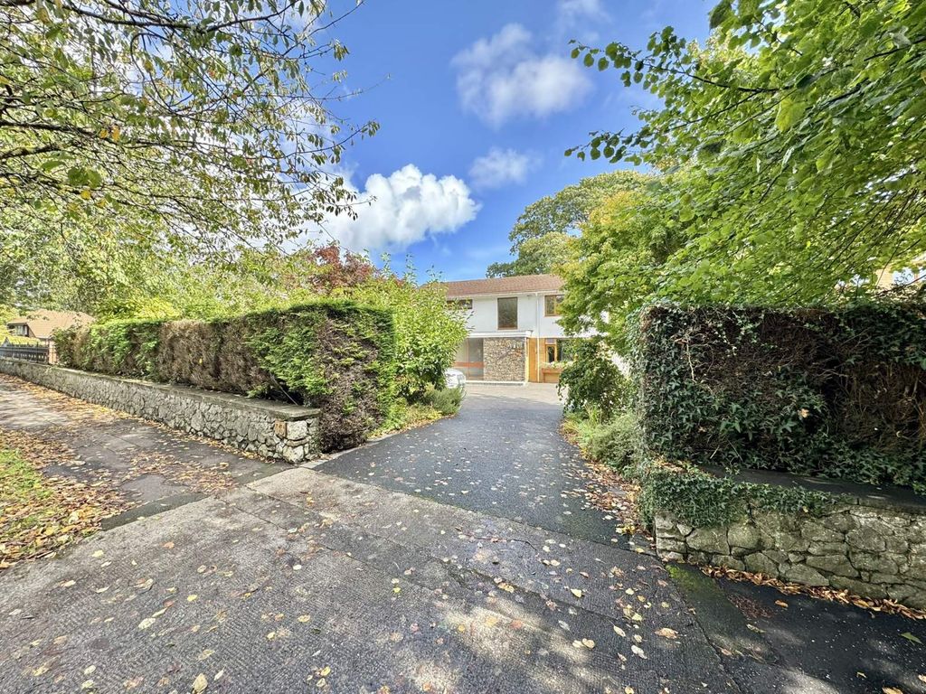 Property photo 2 of 36 Not Specified