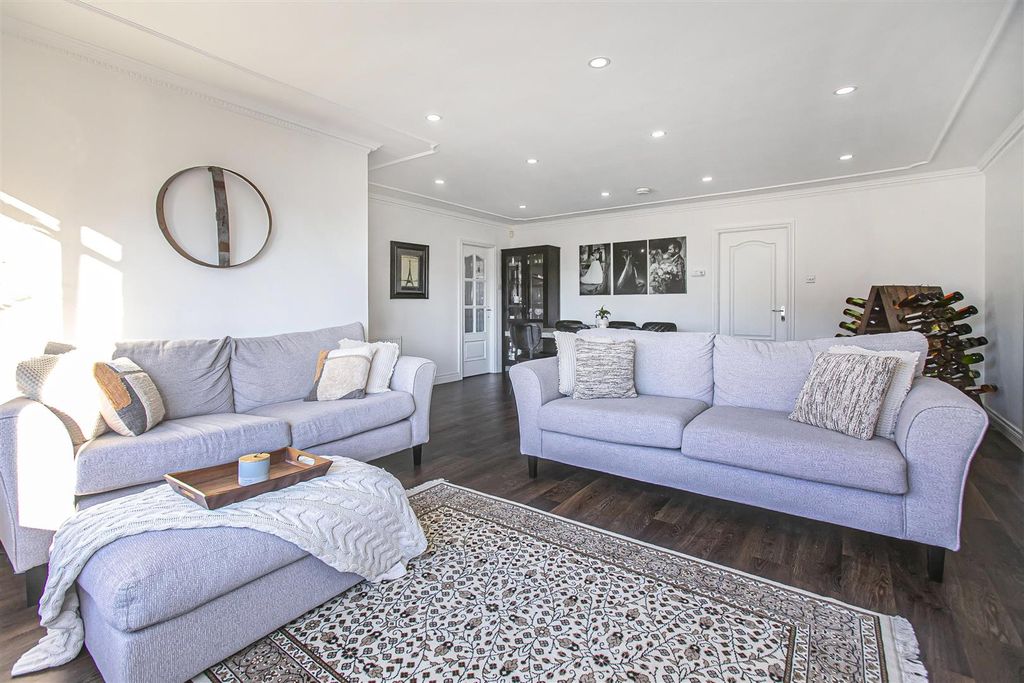 Property photo 2 of 40 7M3A7245.Jpg