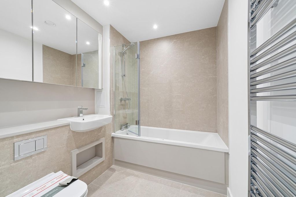 Property photo 2 of 4