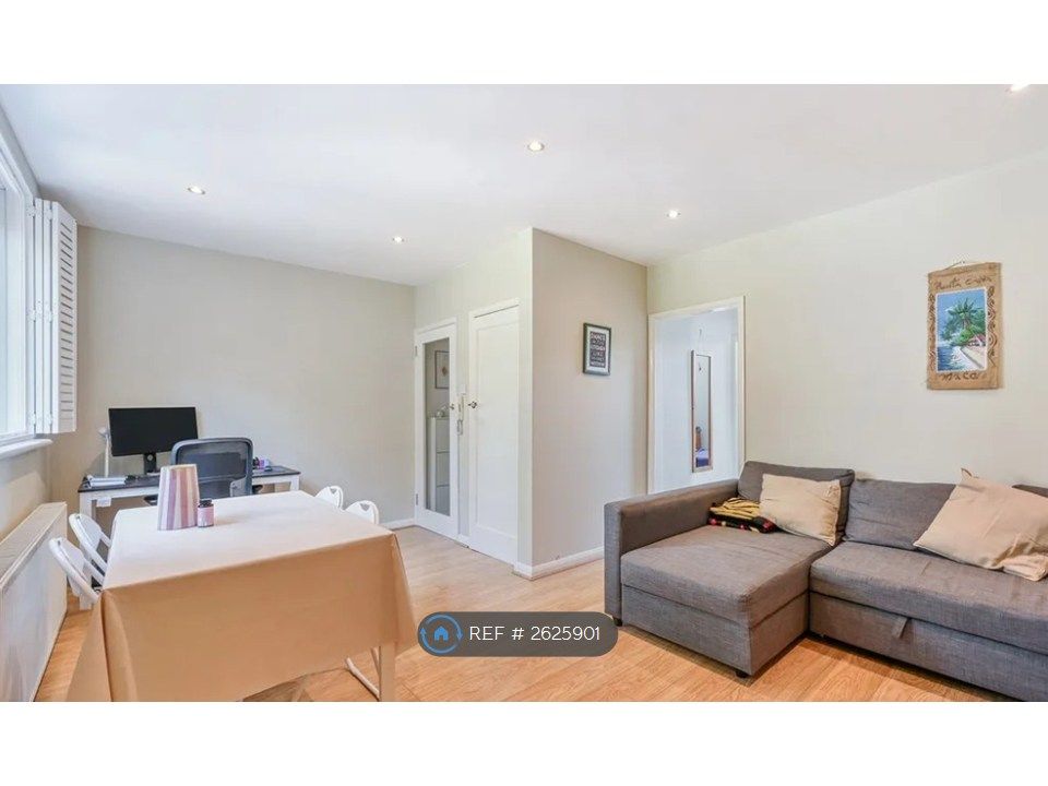 Property photo 3 of 8