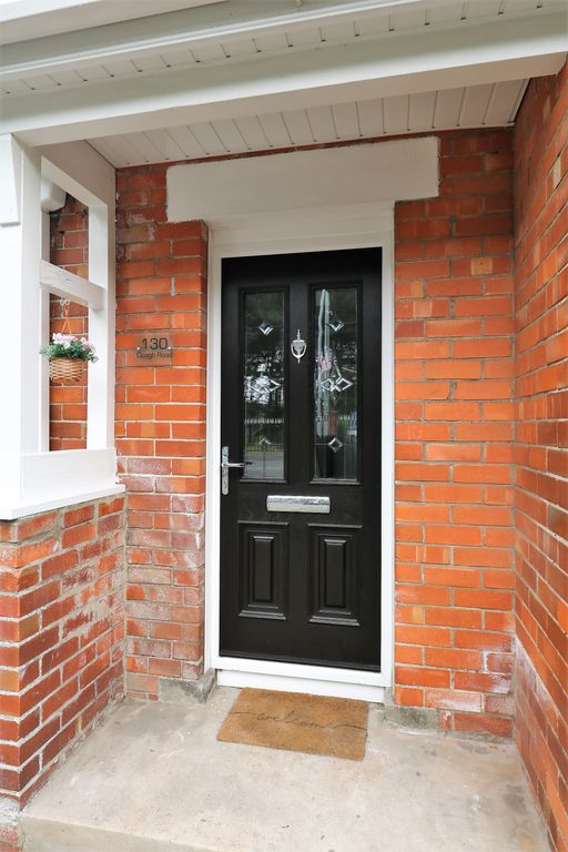 Property photo 2 of 28