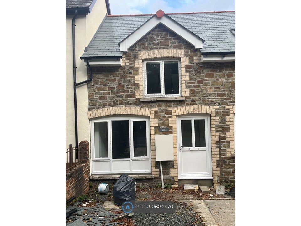 Property photo 2 of 13
