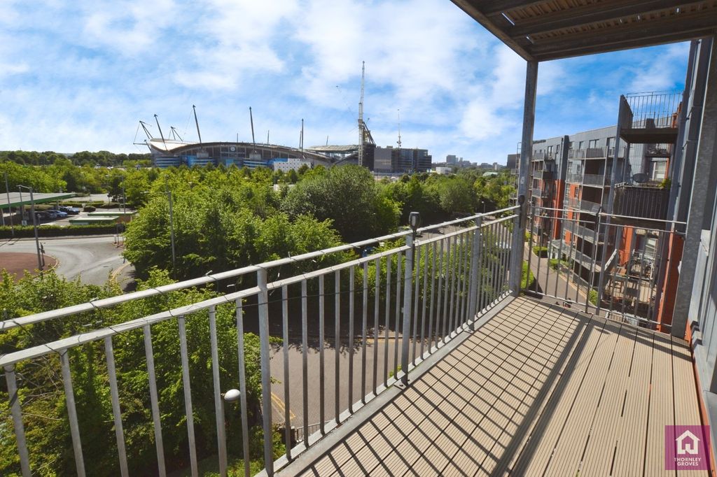 Property photo 3 of 16 Picture No. 08
