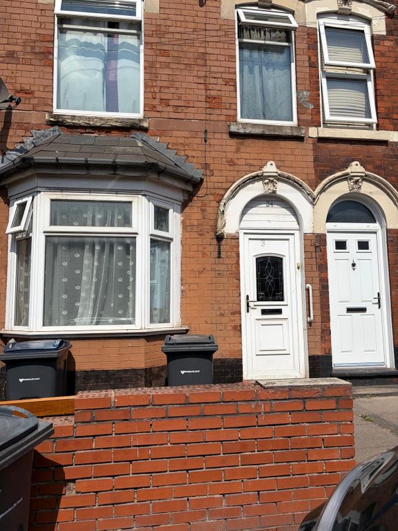 Property photo 1 of 8