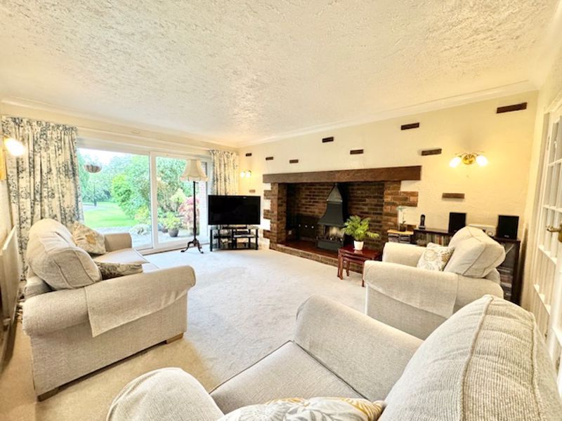 Property photo 3 of 42 Sitting Room
