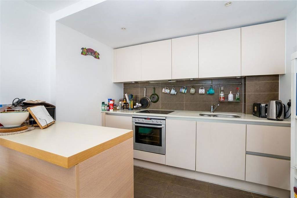 Property photo 3 of 4