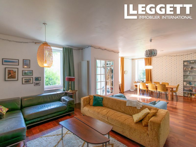 Property photo 3 of 10