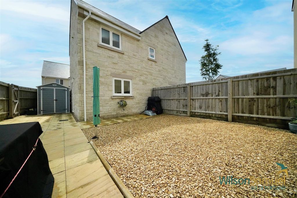 Property photo 3 of 12 2.Png