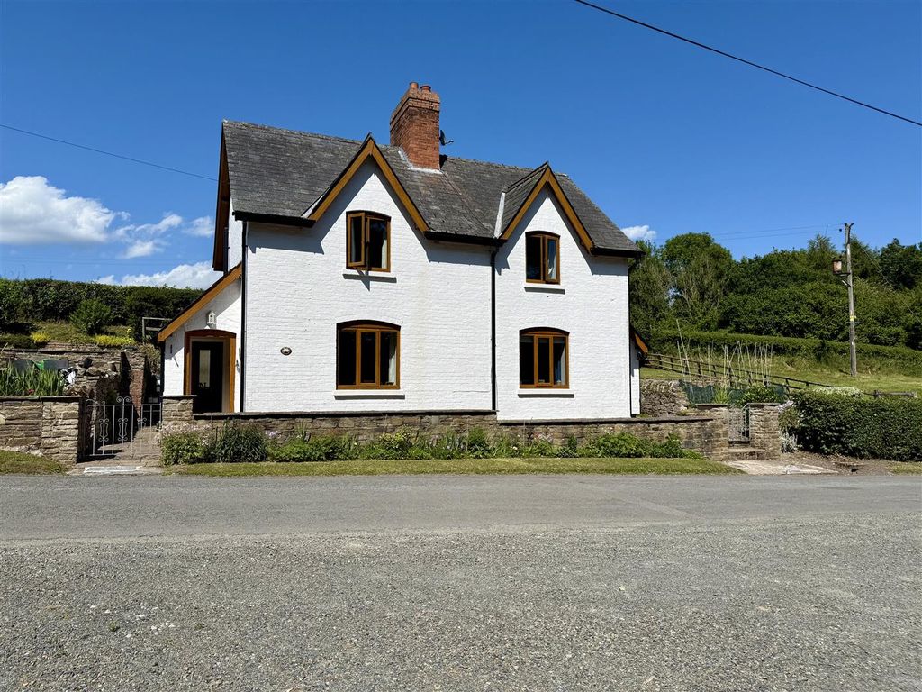Property photo 1 of 33
