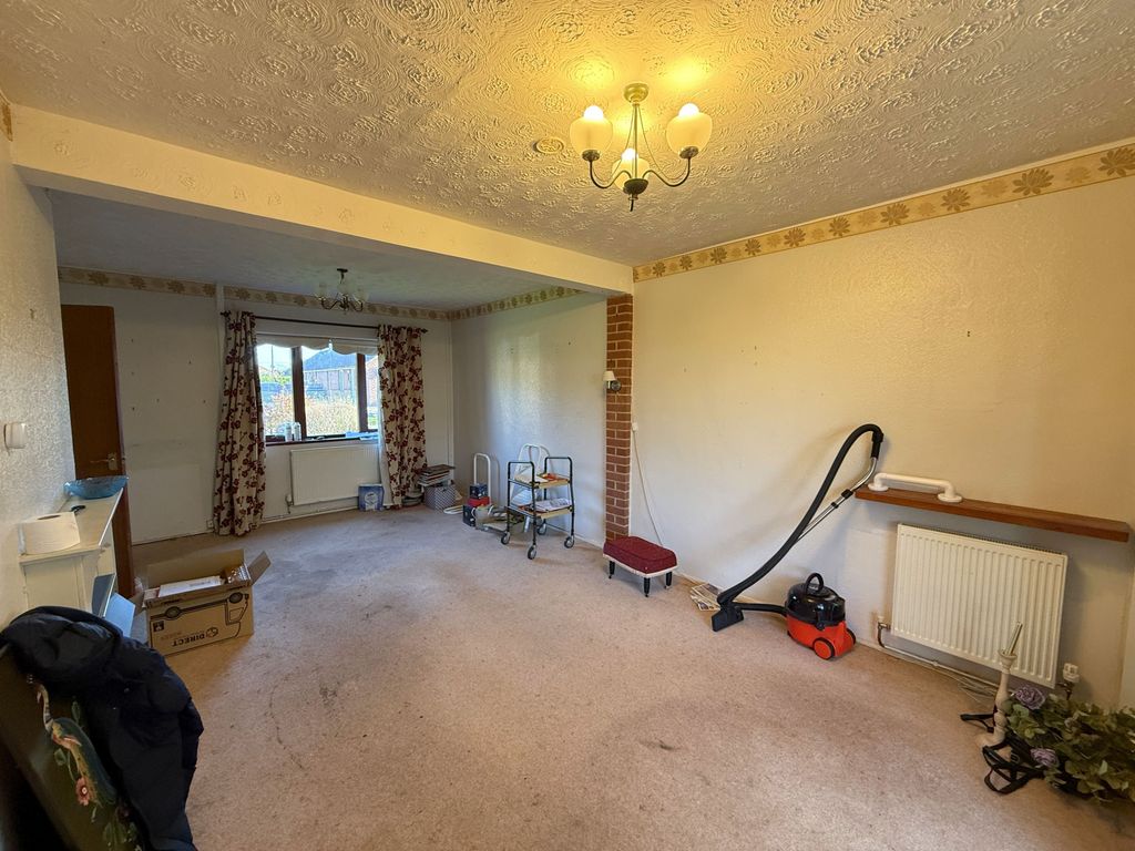 Property photo 2 of 21 Gallery