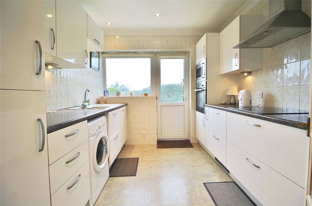 Property photo 3 of 16 Picture No. 06