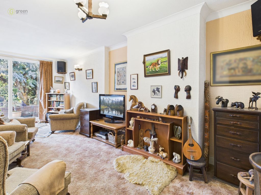 Property photo 2 of 26