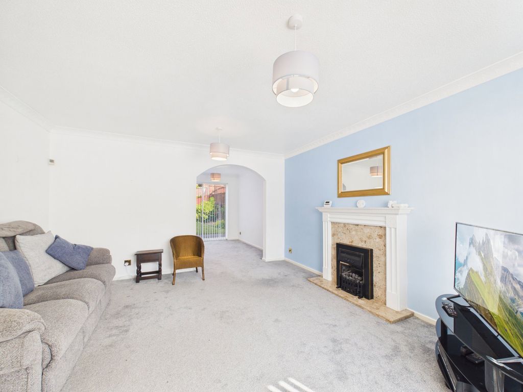 Property photo 2 of 23
