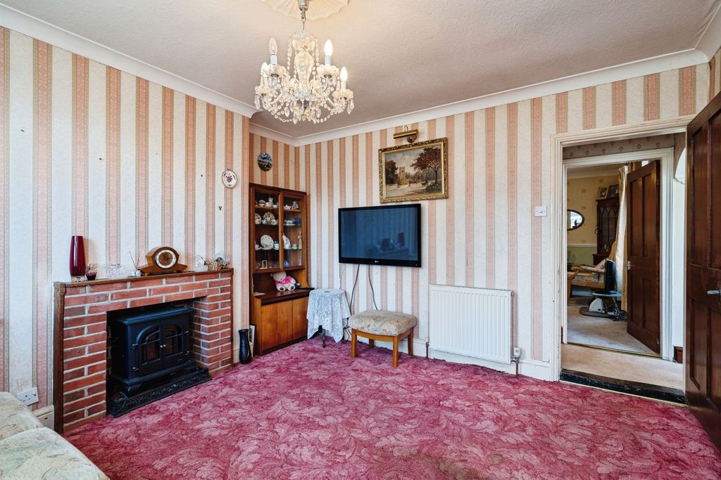 Property photo 3 of 20 Pbox-Img.Jpg