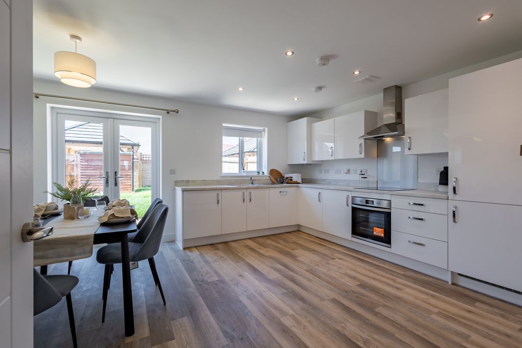 Property photo 1 of 21 Photo