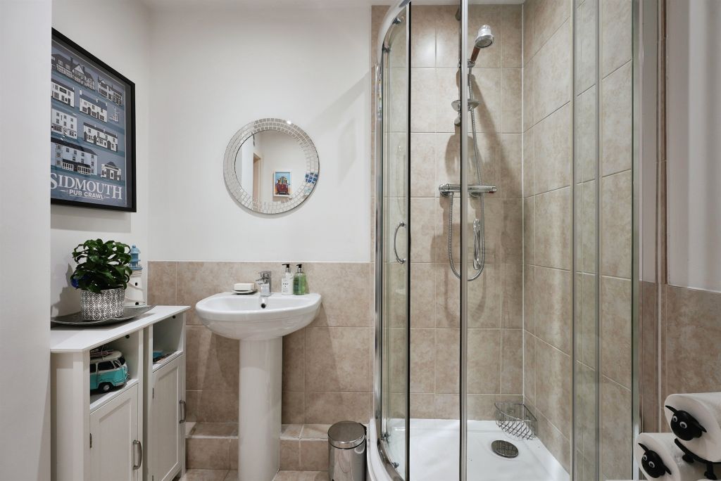 Additional image 6 of 2 bed flat for saleDewsbury Road, Elland HX5