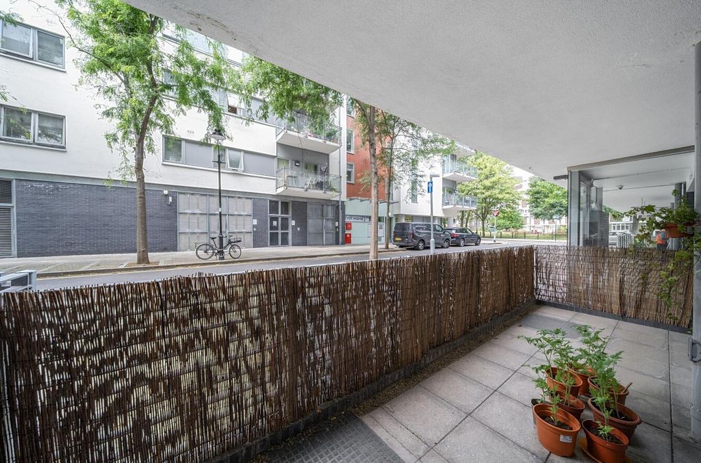 Property photo 3 of 13 Prospect House