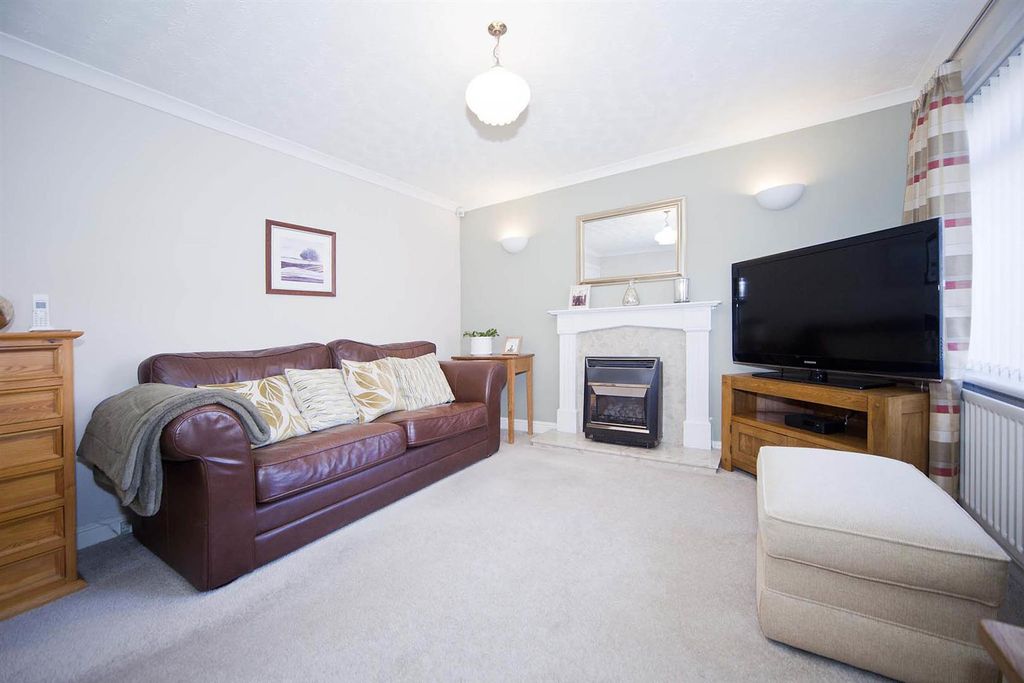 Property photo 3 of 22