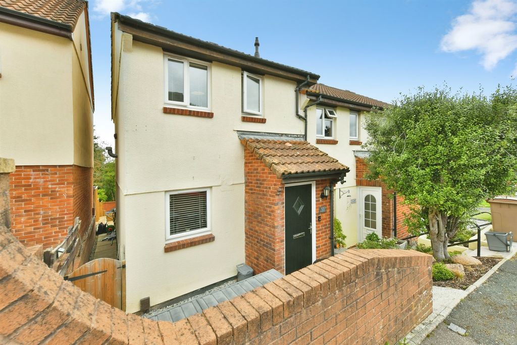 Property photo 1 of 20
