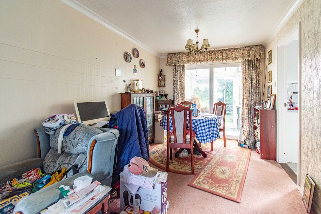 Property photo 3 of 9