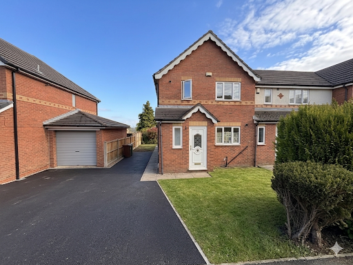 Property photo 1 of 8 Photograph