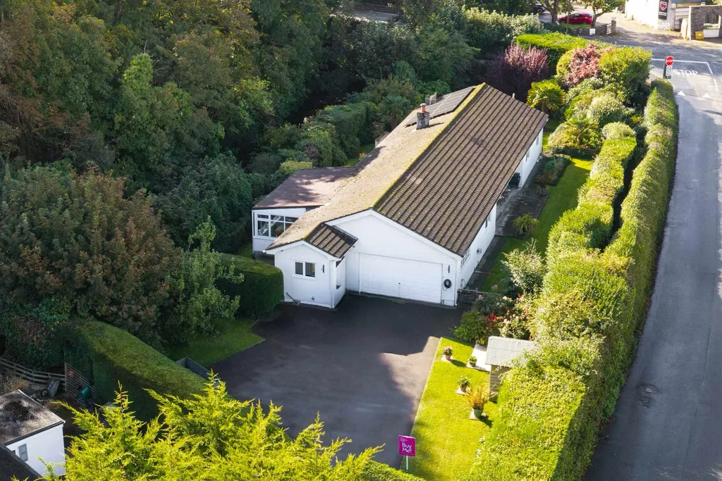 Property photo 1 of 38