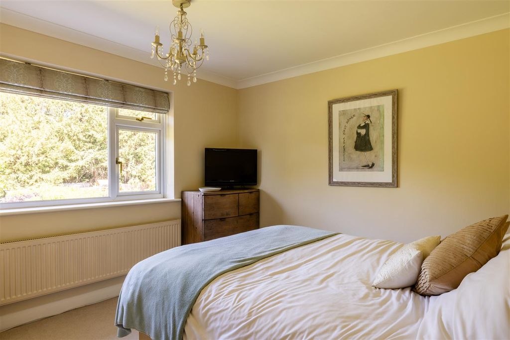 Additional image 21 of 4 bed detached house for saleBeverley Heights, Reigate RH2