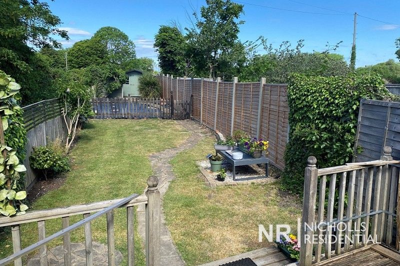 Property photo 2 of 13 Garden