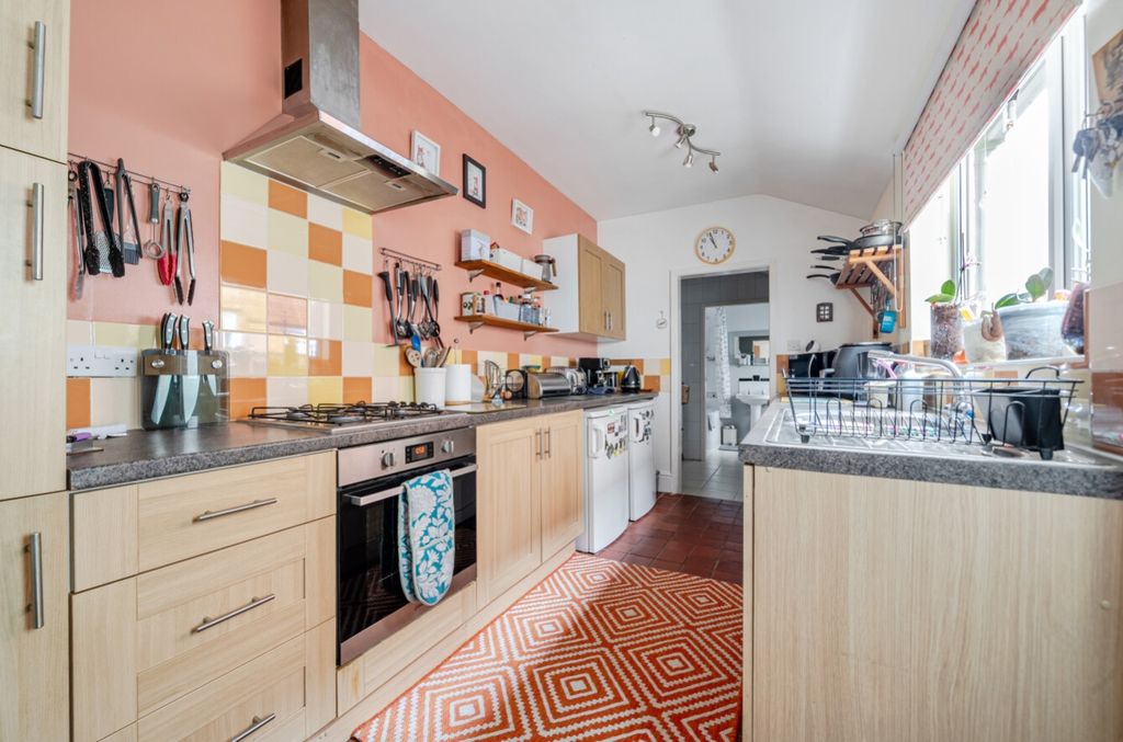 Property photo 3 of 22 1435728-6-69Ccfdf60E2E5