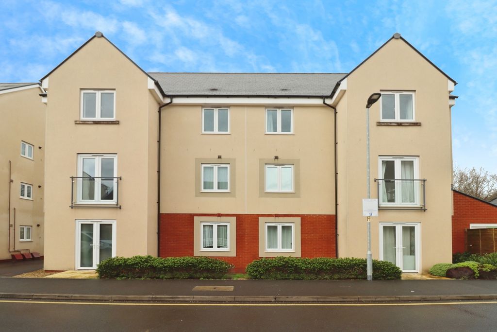 Property photo 1 of 17 Photo