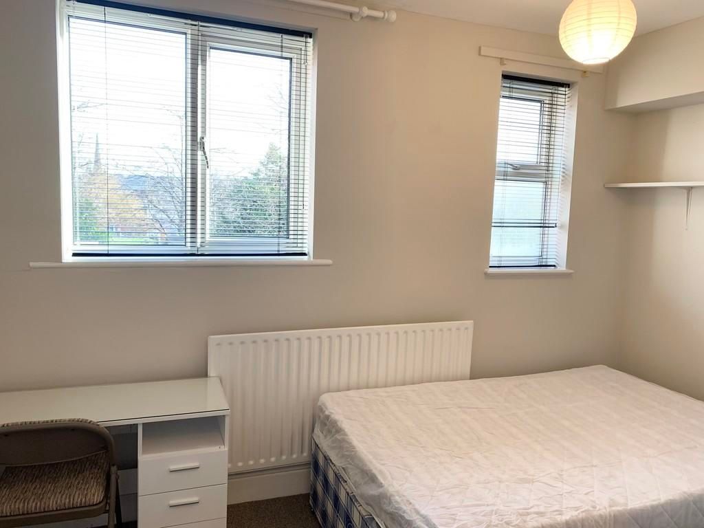 Property photo 1 of 10 A Bright Double Bedroom Featuring Two Large Window...