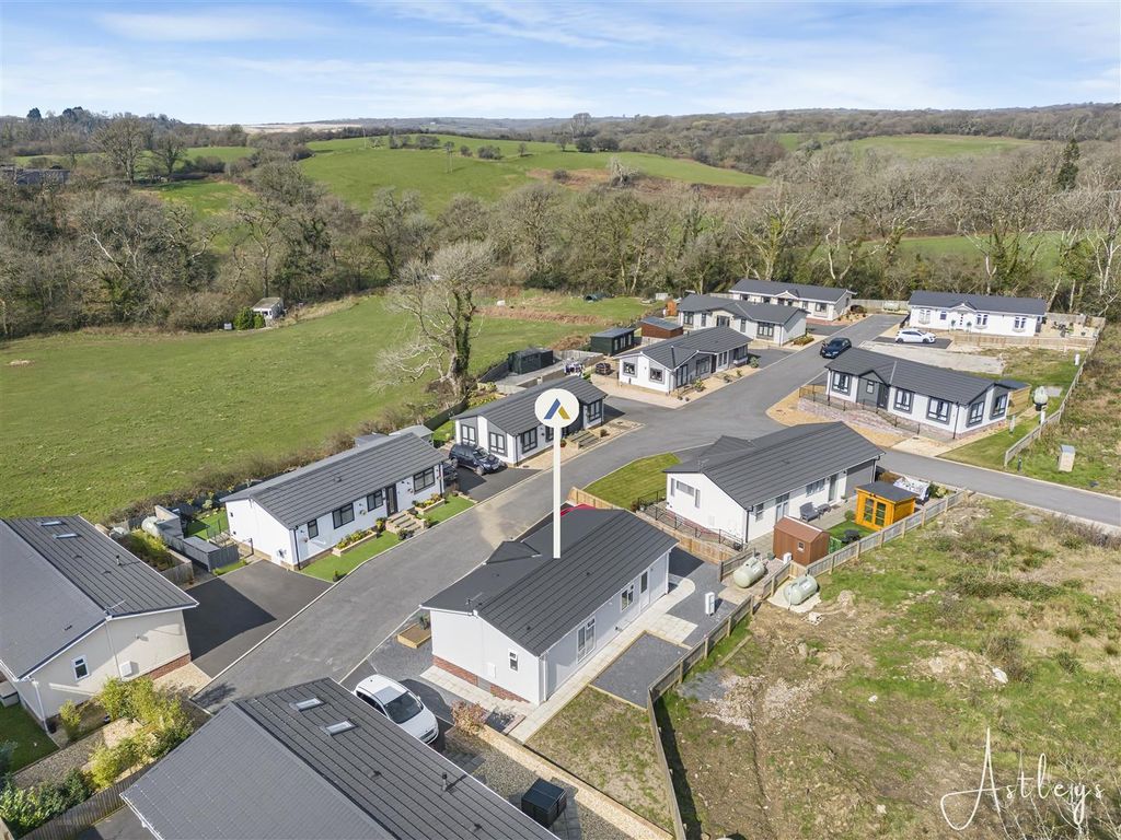 Property photo 3 of 18 11-Dji_20260320121809_0717_D.Jpg