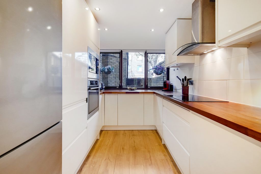 Property photo 1 of 14 Photo 0