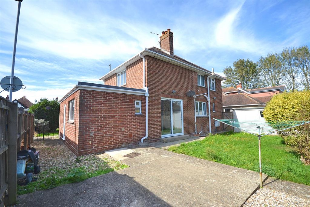 Property photo 3 of 14 13 (45).Png