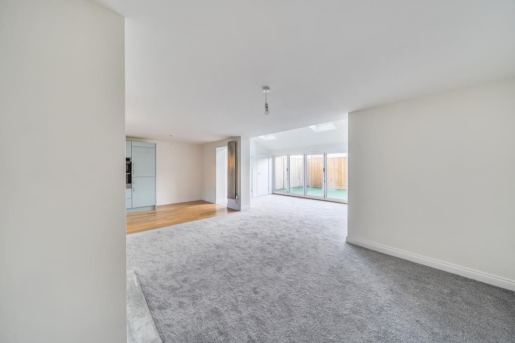 Property photo 2 of 20 Reception Room