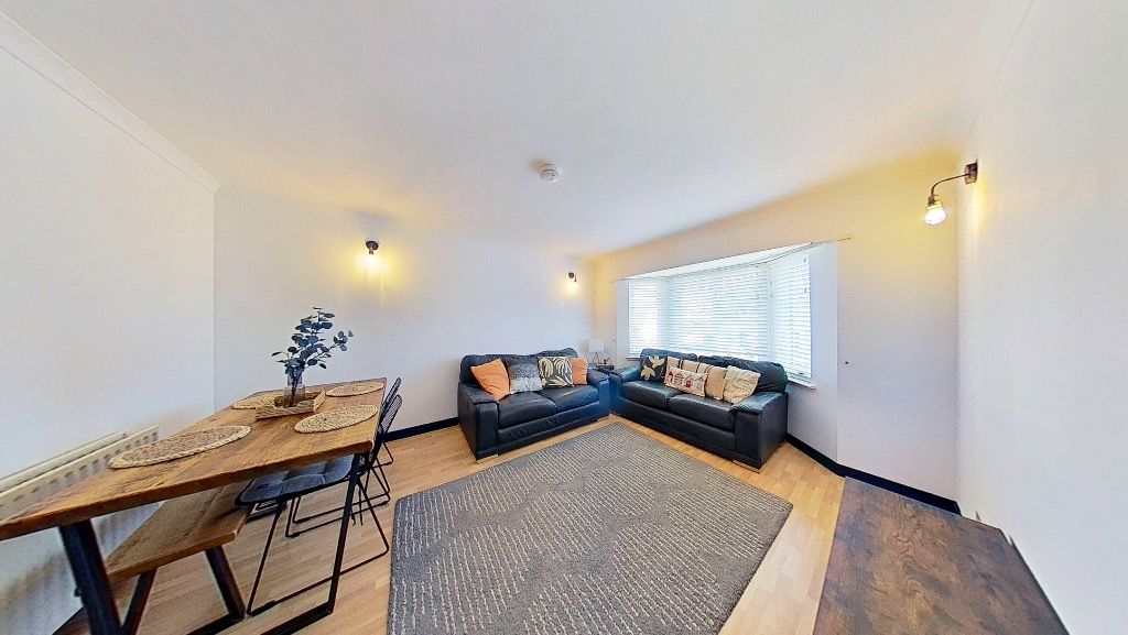 Property photo 2 of 13 Photo 2