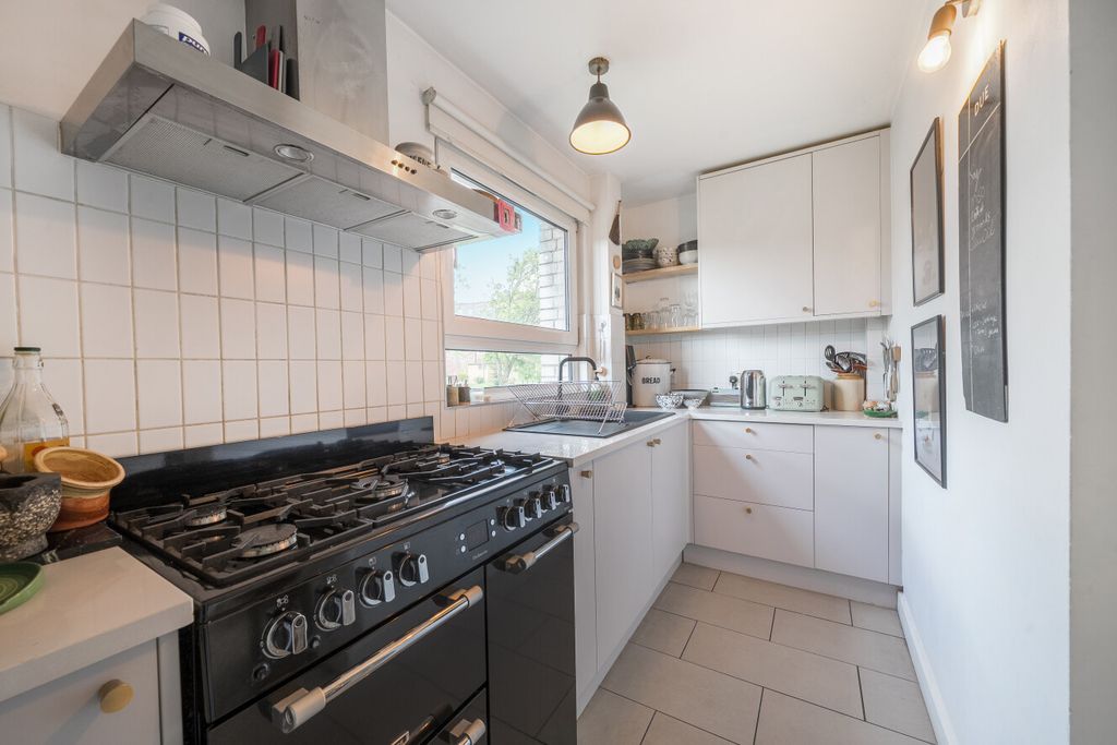 Property photo 2 of 21 1441212-17-69Dfad...