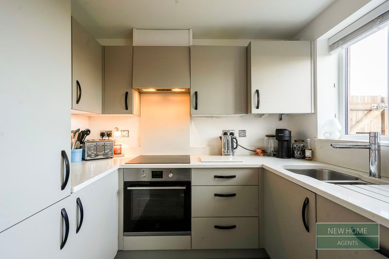 Property photo 3 of 15 Photo 5