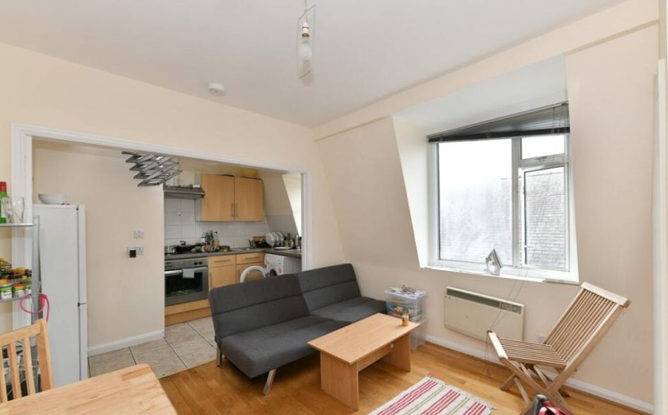 Property photo 2 of 5