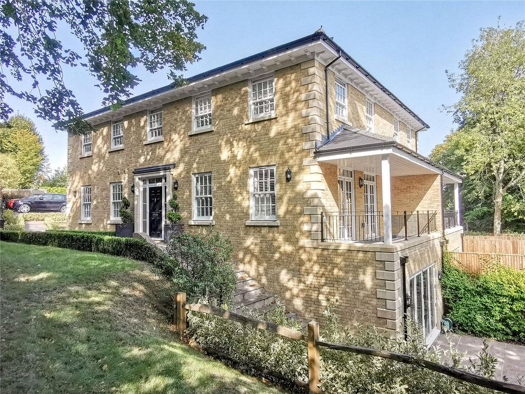 Property photo 1 of 11 Picture No. 28
