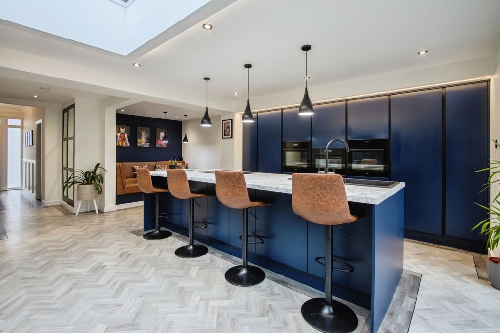 Property photo 2 of 23 Kitchen / Family Room