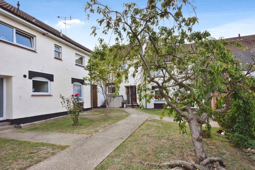 Property photo 3 of 7