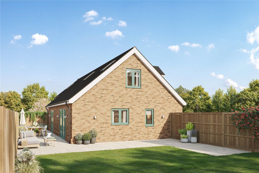 Property photo 1 of 3 Picture No. 06