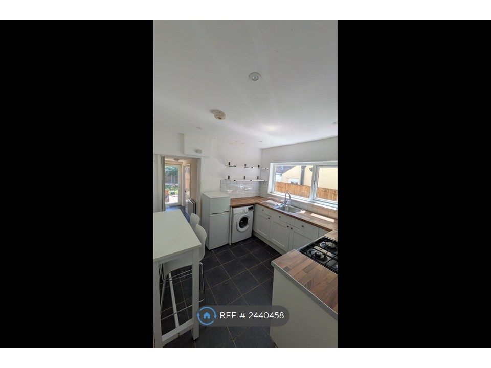 Property photo 3 of 13 Kitchen With Breakfast Bar
