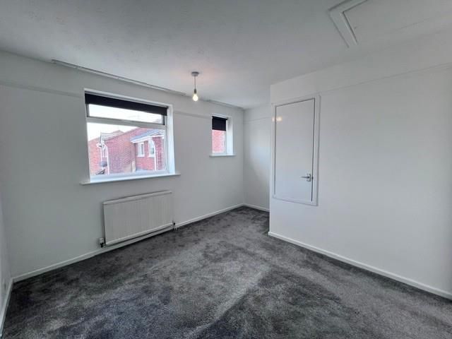 Property photo 1 of 13 Bedroom One.Jpg
