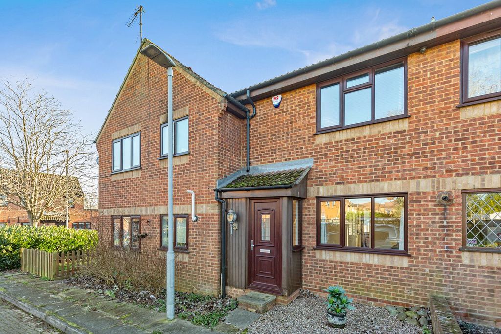Property photo 1 of 10
